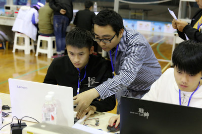 信息電子技術(shù)服務(wù)專業(yè) 培養(yǎng)數(shù)字化時(shí)代的核心技術(shù)支持人才